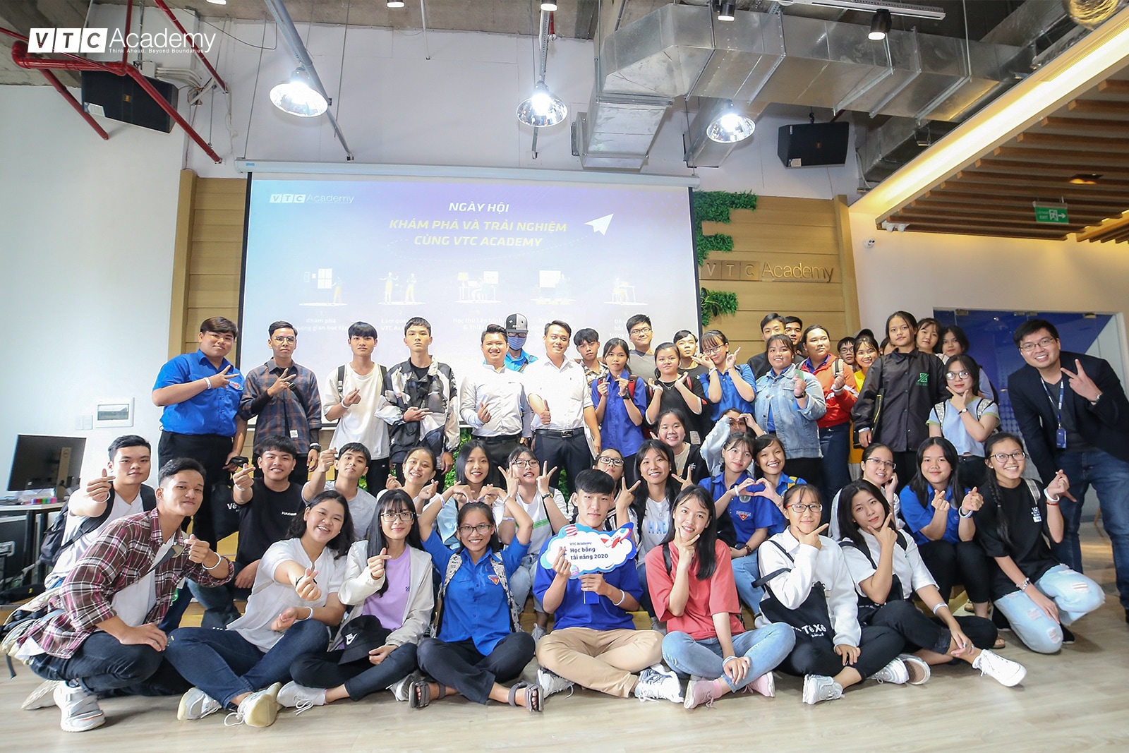 Ngày trải nghiệm Công nghệ thông tin & Thiết kế 2020 lần 1 tại TP.HCM