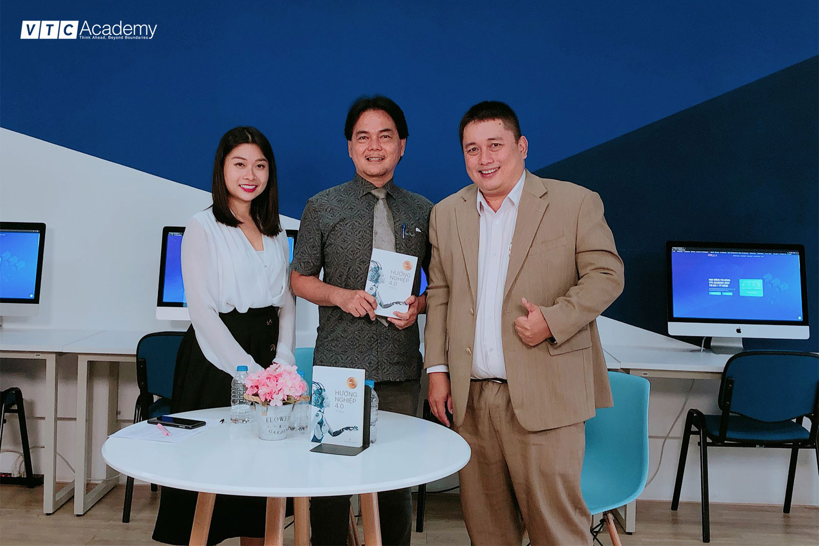 vtc-academy-talkshow-mua-thi-01