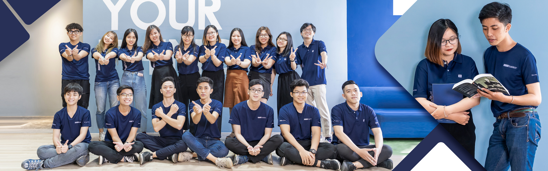 Hoạt động ngoại khóa