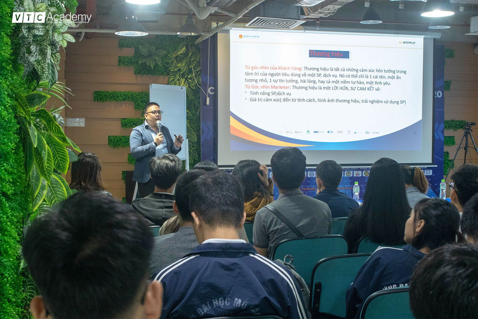 hssv-voi-y-tuong-sang-tao-vtc-academy-6