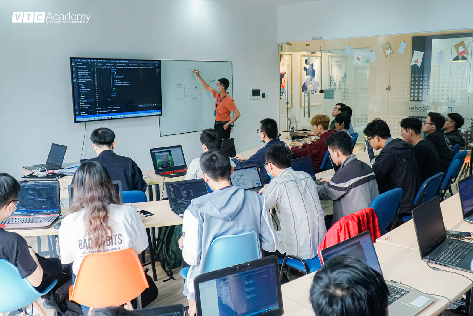 web-full-stack-bootcamp-vtc-academy-2