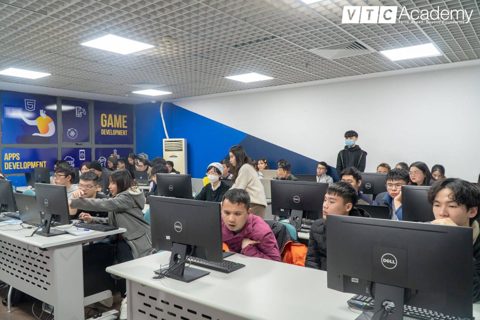 2d-bootcamp-vtc-academy-2